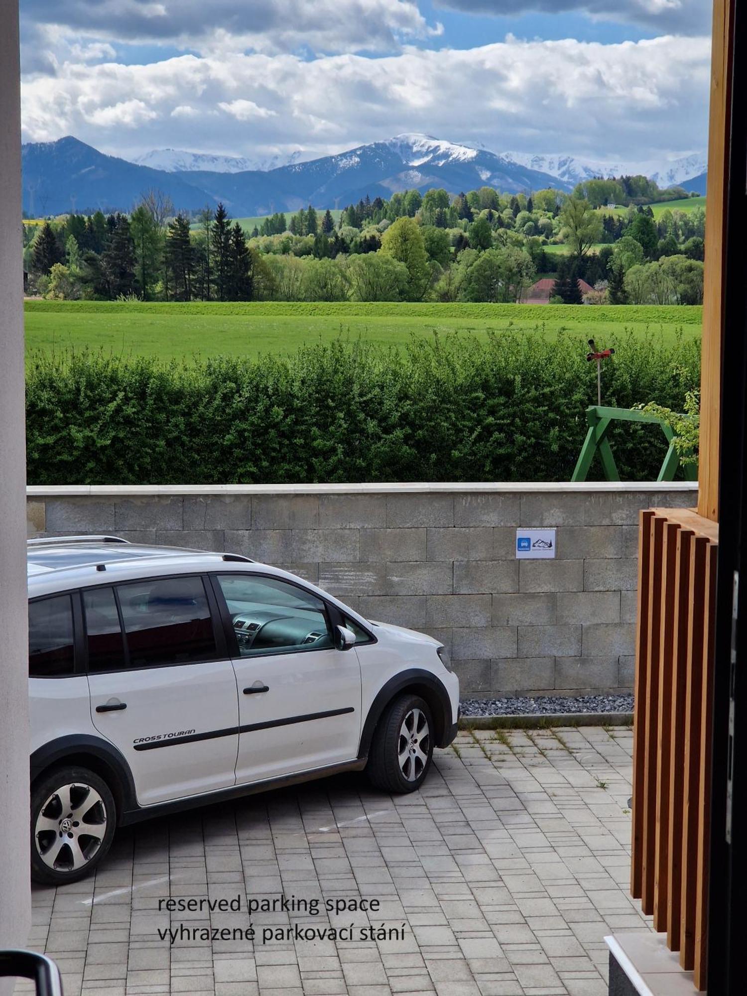 Apartman Tatranka Vlasky Buitenkant foto